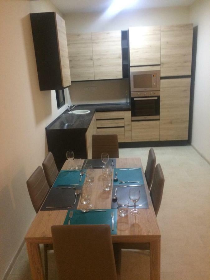 Higlander Apartments Mellieha Luaran gambar